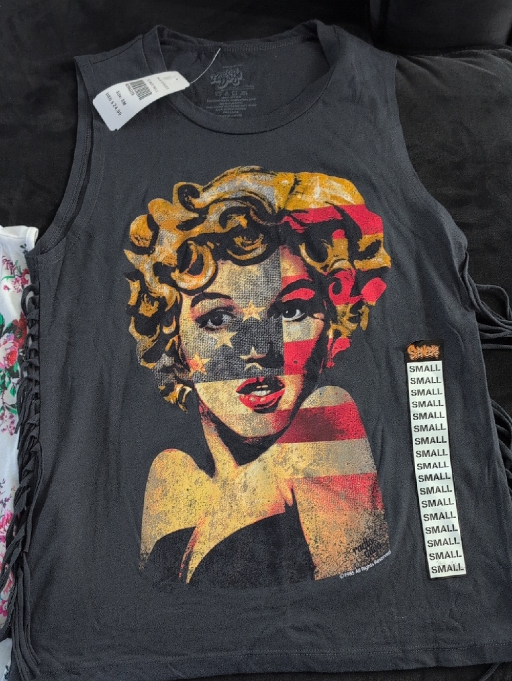 Graphic Sleeveless Black Women's Tank Top with Vintage Flag Print